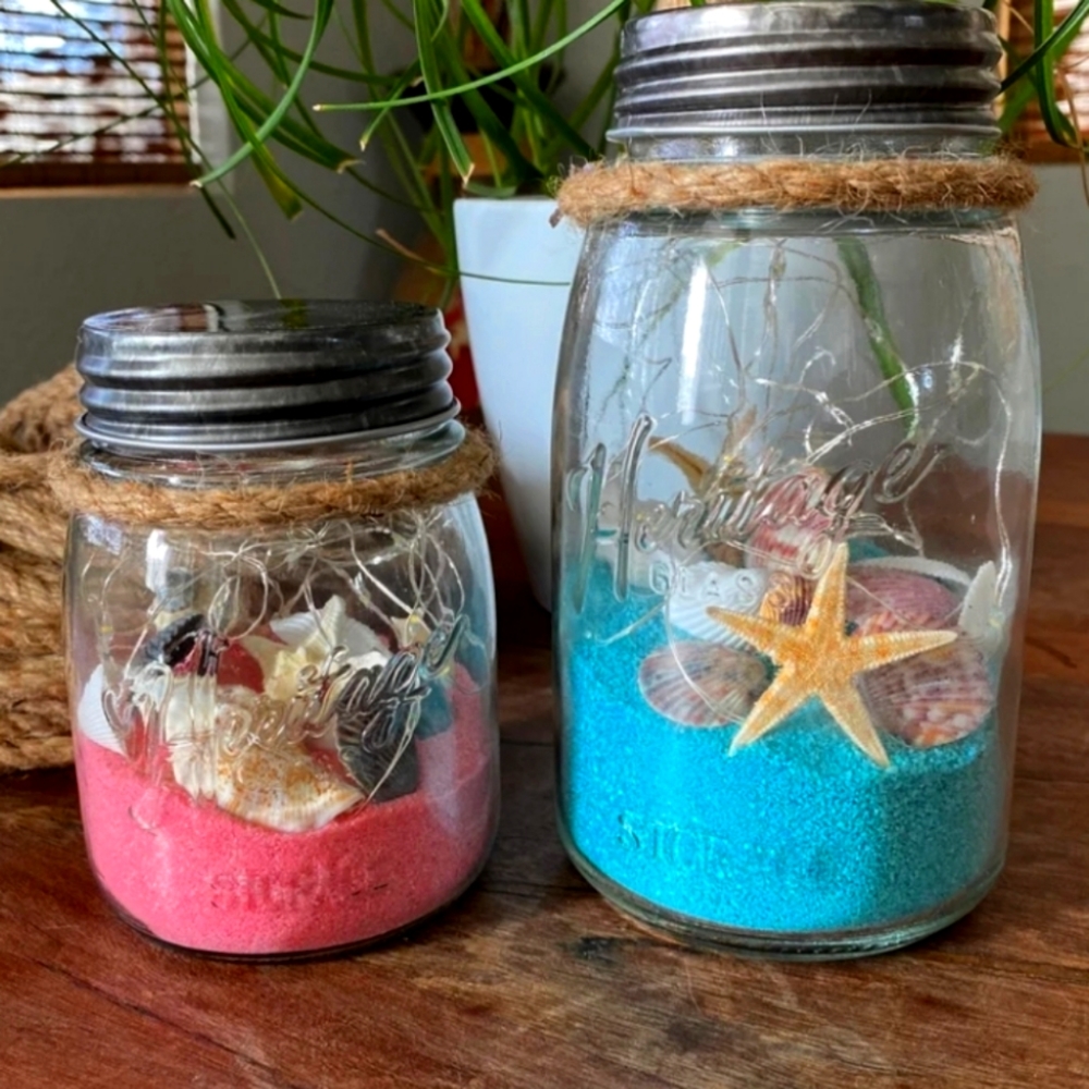 Beach in a jar